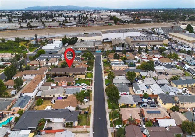 Photo 9 of Multi family home for sale at 5113 E 60th Place, Maywood, CA 90270 | MLS# DW26146097 | Listing updated on 2026-09-29