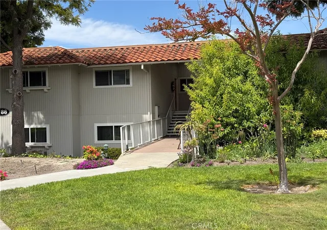 Photo 2 of Condo for sale at 2186 Via Mariposa E #A, Laguna Woods, CA 92637 | MLS# OC26146042 | Listing updated on 2026-09-03