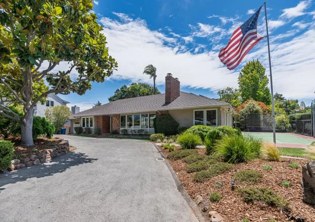 Homes for sale in San Carlos, CA | 1877 Elizabeth St, San Carlos, CA 94070 | MLS# ML82053160