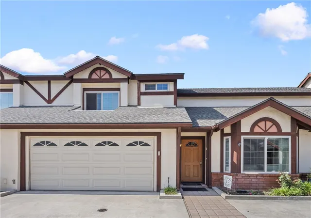 Photo 1 of Townhouse for sale at 904 N 1st Avenue #D, Arcadia, CA 91006 | MLS# AR26146112 | Listing updated on 2026-09-28