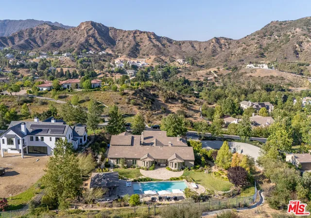 Homes for sale in Agoura Hills, CA | 2052 Shadow Creek Dr, Agoura Hills, CA 91301 | MLS# 26855879