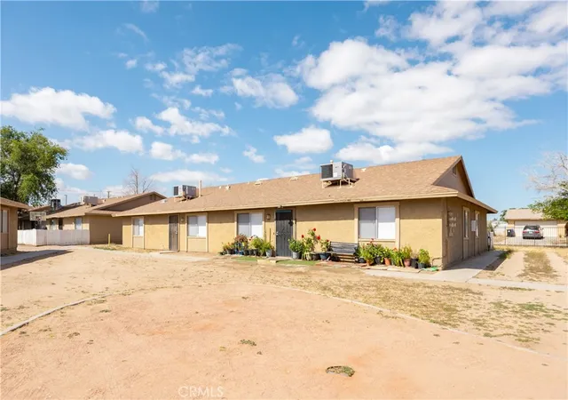 4th image of 11200 Chamberlaine, Adelanto, CA 92301 | MLS# IV26146198