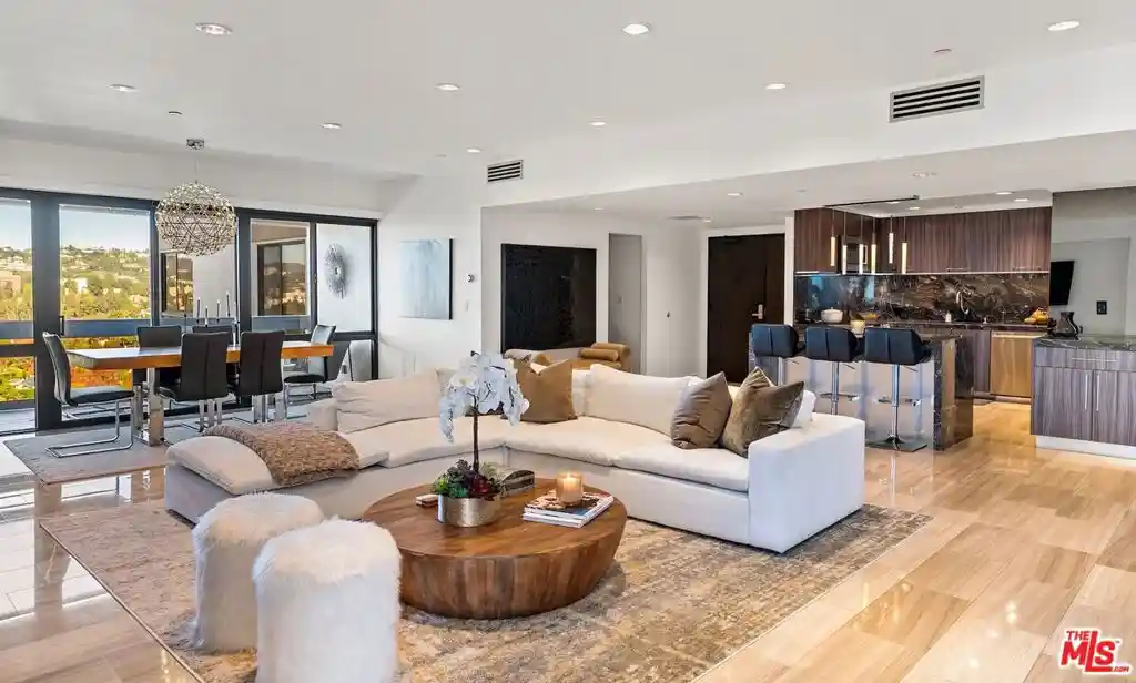 Condo for sale at 10445 Wilshire Blvd #1905, Los Angeles, CA 90024 | MLS# 26855763