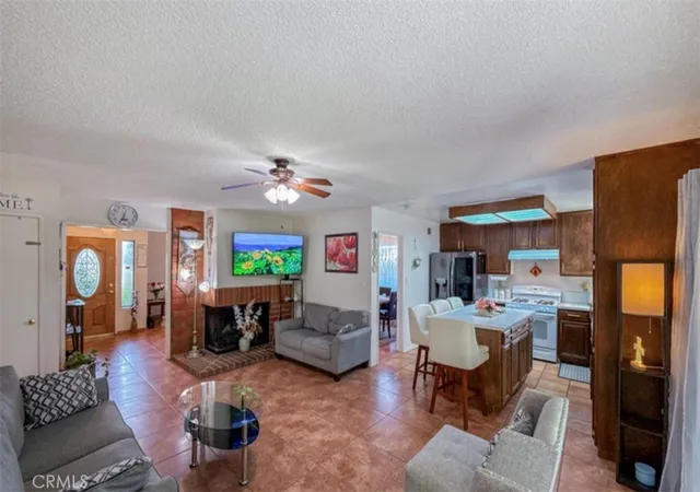 4th image of 36790 Spanish Broom, Palmdale, CA 93550 | MLS# SR26146356