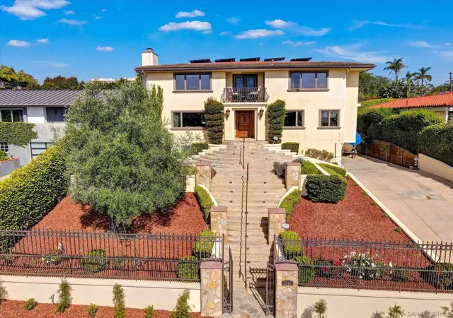 Photo 3 of Single family home for sale at 2540 Chatsworth, San Diego, CA 92106 | MLS# 260016342SD | Listing updated on 2026-08-04