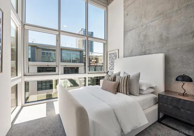 5th image of 1025 Island Ave, San Diego, CA 92101
