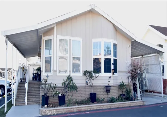 Photo 2 of Manufactured home for sale at 9850 Garfield Ave #110, Huntington Beach, CA 92646 | MLS# PW26146382 | Listing updated on 2026-09-27