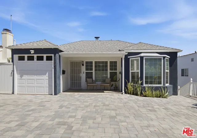 Photo 1 of Sale Pending at 4250 York Blvd, Los Angeles, CA 90065 | MLS# 26855907 | Listing updated on 2026-09-04