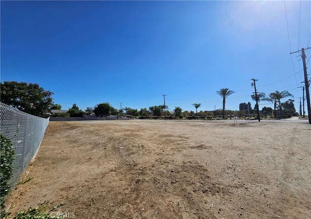 Land for sale at 6411 Arlington, Riverside, CA 92504 | MLS# IV26145925