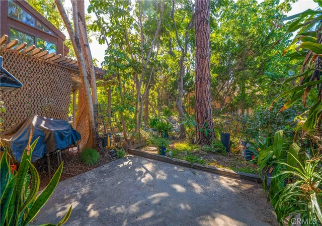 Photo 32 of Sale Pending at 14001 Bayside Dr, Norwalk, CA 90650 | MLS# DW26145822 | Listing updated on 2026-10-02