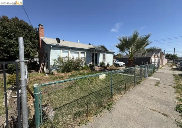 Homes for sale in Richmond, CA | 122 3rd St, Richmond, CA 94801 | MLS# 41140569
