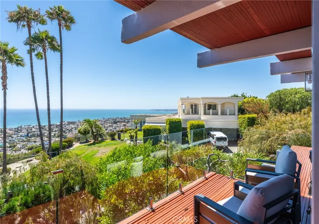 Photo 3 of Single family home for sale at 1201 Via La Jolla, San Clemente, CA 92672 | MLS# OC26136194 | Listing updated on 2026-10-03