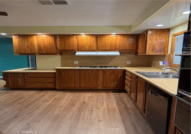 Photo 3 of Manufactured home for sale at 1400 S Sunkist #31, Anaheim, CA 92806 | MLS# PW26146513 | Listing updated on 2026-09-23