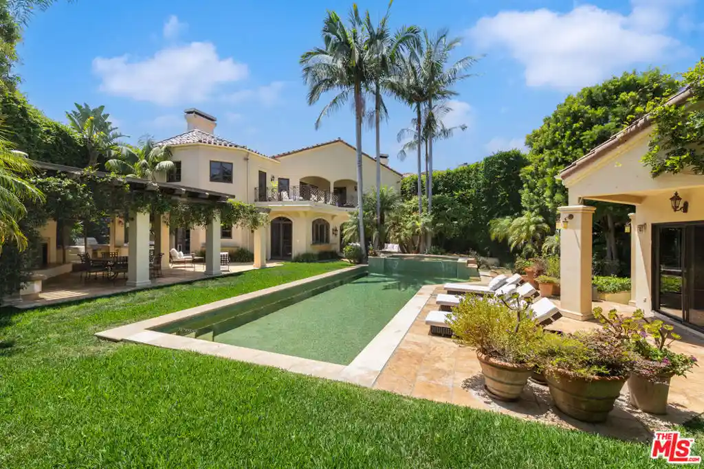 Photo 1 of Mansion for sale at 530 Moreno Ave, Los Angeles, CA 90049 | MLS# 26854697 | Listing updated on 2026-10-19