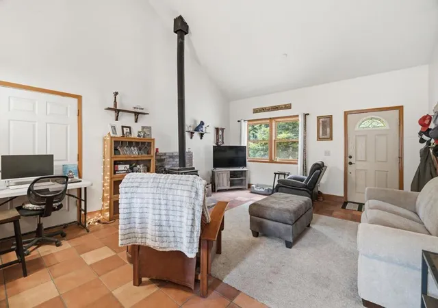 Photo 4 of Single family home for sale at 16595 Jamison Crk Rd, Boulder Creek, CA 95006 | MLS# ML82052924 | Listing updated on 2026-10-09