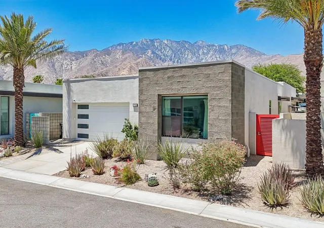 Photo 2 of Single family home for sale at 3735 Taylor Dr, Palm Springs, CA 92262 | MLS# 219149989DA | Listing updated on 2026-09-29