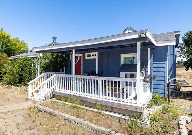 Homes for sale in San Miguel, CA | 8740 Martinez Dr, San Miguel, CA 93451 | MLS# NS26146375