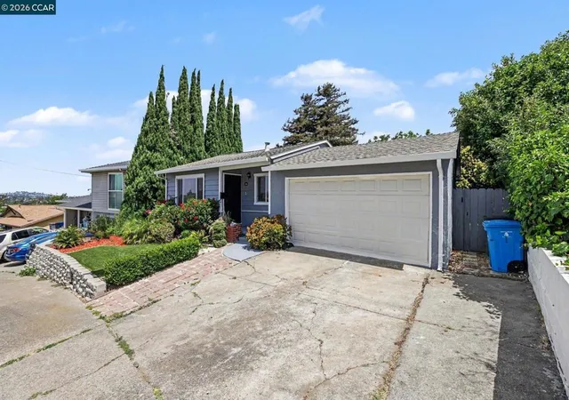 Homes for sale in Vallejo, CA | 400 Ladera Dr, Vallejo, CA 94591 | MLS# 41140612