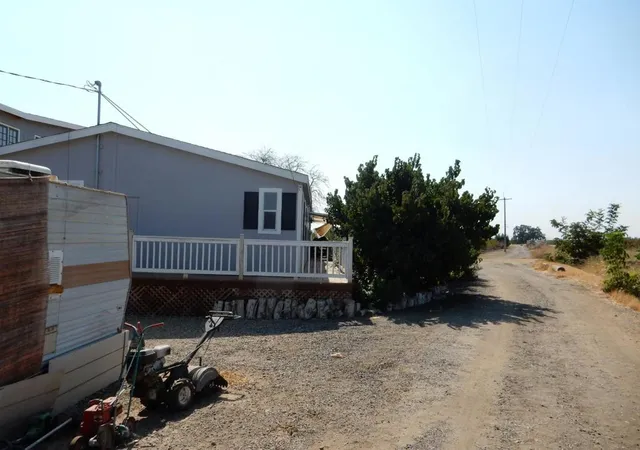 1st image of 7861 Whitworth Rd, Gustine, CA 95322 | MLS# ML82053243