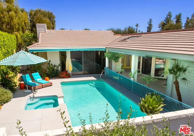Photo 2 of Single family home for sale at 2 Sussex Ct, Rancho Mirage, CA 92270 | MLS# 26849343 | Listing updated on 2026-10-09
