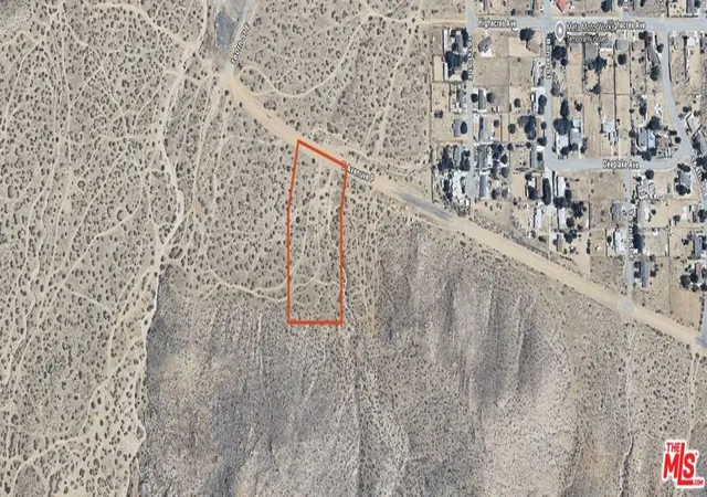 2nd image of 0 Clearlawn Ave, Lake Los Angeles, CA 93535 | MLS# 26855581