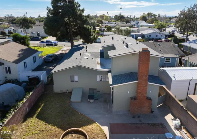 Photo 2 of Multi family home for sale at 335 W Simpson St, Ventura, CA 93001 | MLS# V1-37421 | Listing updated on 2026-07-07
