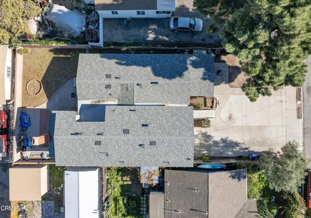 Photo 3 of Multi family home for sale at 335 W Simpson St, Ventura, CA 93001 | MLS# V1-37421 | Listing updated on 2026-07-07
