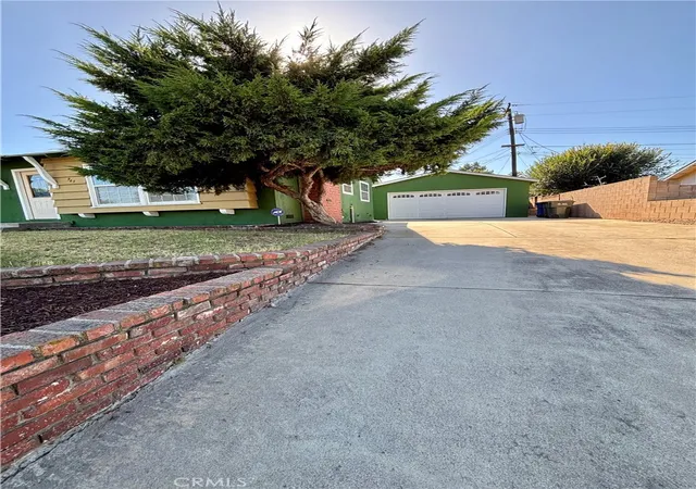 Photo 3 of Single family home for sale at 963 Ameluxen Ave, Hacienda Heights, CA 91745 | MLS# DW26105681 | Listing updated on 2026-10-03