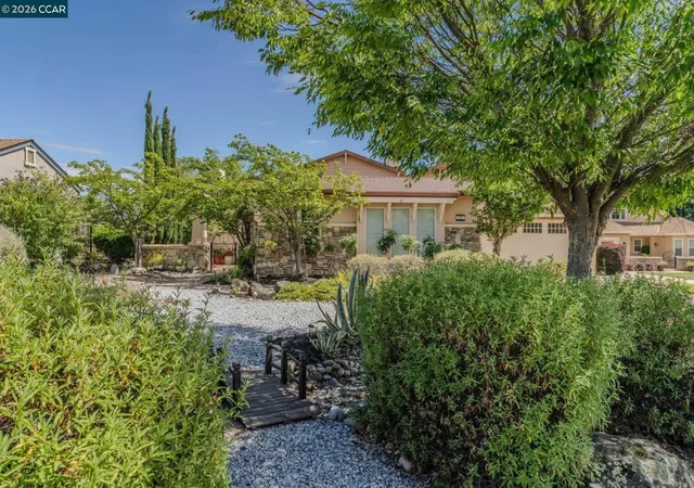 2nd image of 118 Glen View Court, Copperopolis, CA 95228 | MLS# 41140609