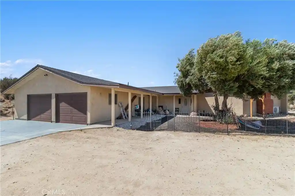 Photo 2 of Sale Pending at 8734 Vientos, Leona Valley, CA 93551 | MLS# SR26146665 | Listing updated on 2026-10-28