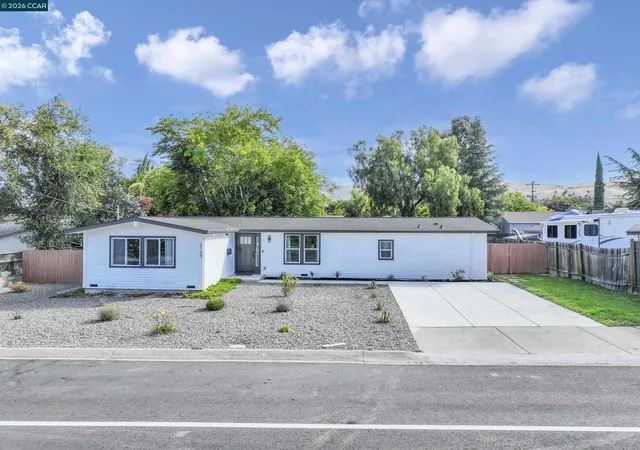 Homes for sale in Concord, CA | 5169 Concord Blvd, Concord, CA 94521 | MLS# 41140625