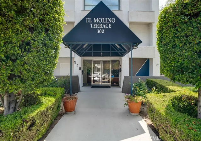 Homes for sale in Pasadena, CA | 300 N El Molino #215, Pasadena, CA 91101 | MLS# SR26146799