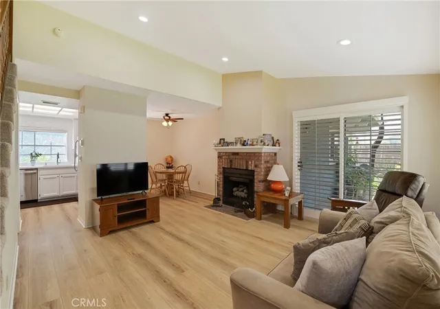Homes for sale in Simi Valley, CA | 1980 Rory #6, Simi Valley, CA 93063 | MLS# SR26146814