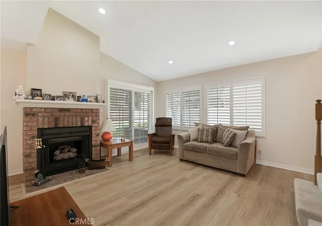 Homes for sale in Simi Valley, CA | 1980 Rory #6, Simi Valley, CA 93063 | MLS# SR26146814