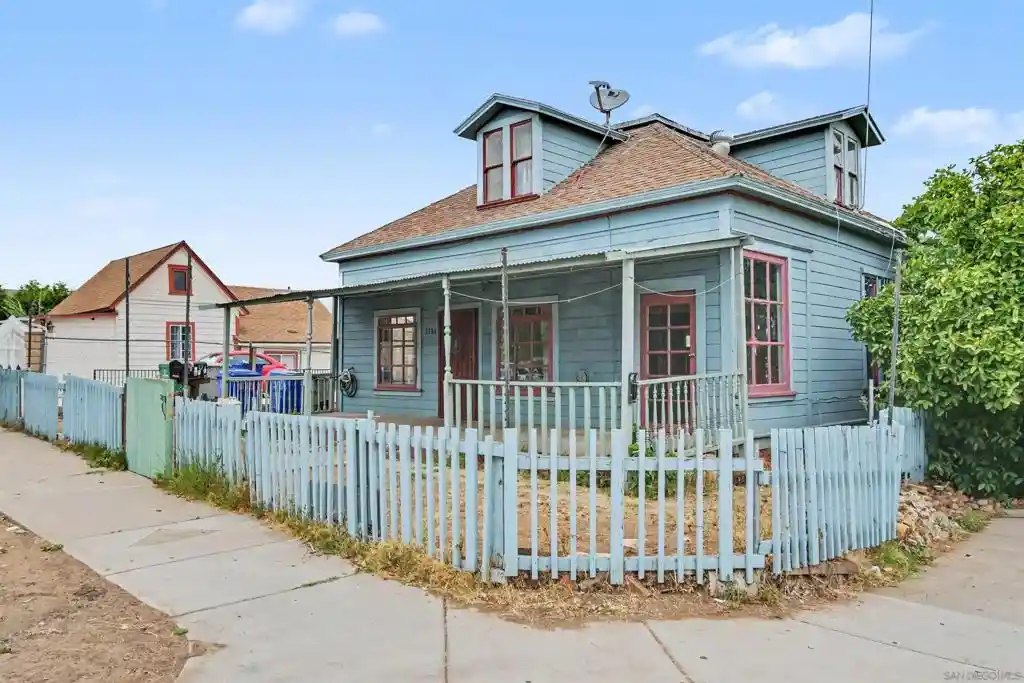 Photo 1 of Sale Pending at 3186 Logan Ave, San Diego, CA 92113 | MLS# 260016404SD | Listing updated on 2026-07-16