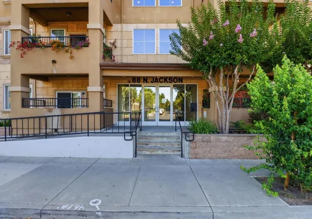 3rd image of 88 N Jackson Ave, San Jose, CA 95116