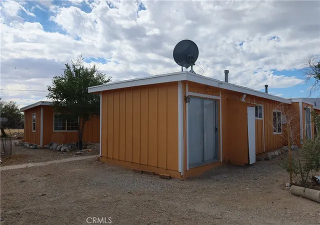 Photo 3 of Sale Pending at 37950 E End, Lucerne Valley, CA 92356 | MLS# PW26146593 | Listing updated on 2026-09-26