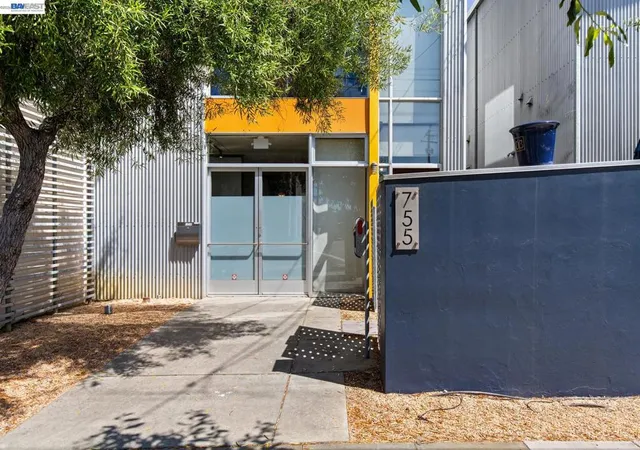 Homes for sale in Berkeley, CA | 755 Folger Ave, Berkeley, CA 94710 | MLS# 41140649