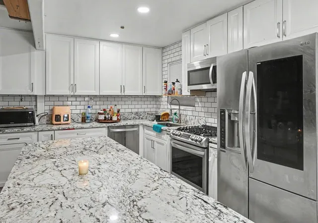 2nd image of 1367 E Madison Ave, El Cajon, CA 92021 | MLS# 260016398SD