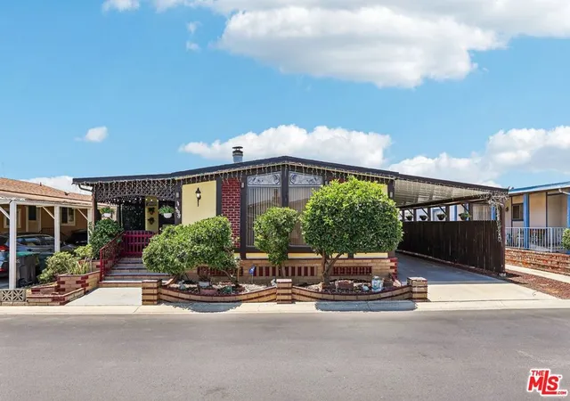 Manufactured home for sale at 19009 S Laurel Park Rd #398, Compton, CA 90220 | MLS# 26849615