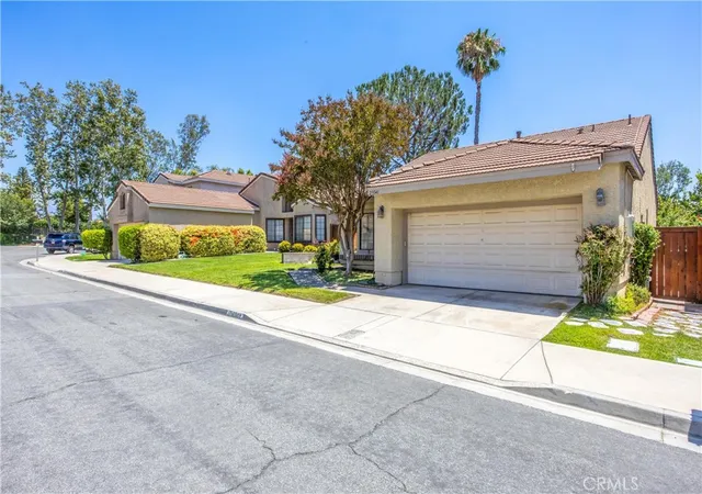Photo 2 of Sale Pending at 29041 Elder Crk, Highland, CA 92346 | MLS# IV26147009 | Listing updated on 2026-10-05