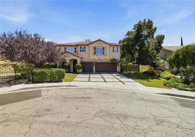 Photo 2 of Single family home for sale at 40301 Nido Ct, Palmdale, CA 93551 | MLS# SR26147025 | Listing updated on 2026-09-26