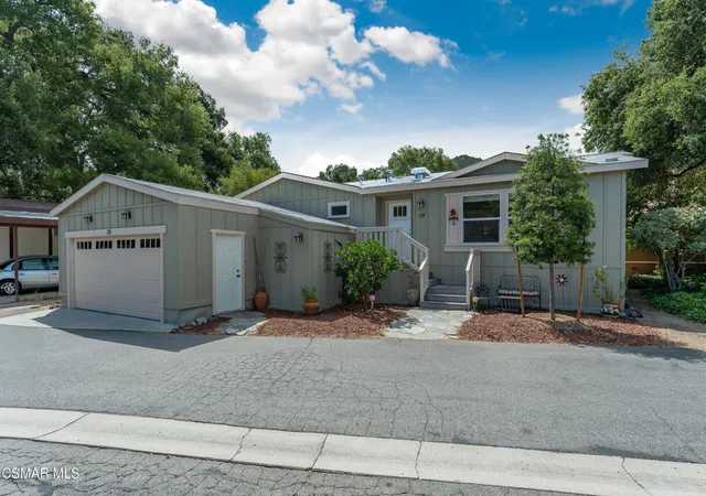 Photo 3 of Single family home for sale at 39 Nottingham Rd, Westlake Village, CA 91361 | MLS# 226003191 | Listing updated on 2026-09-30
