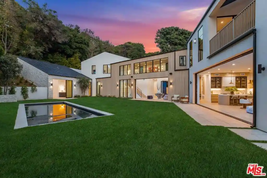 Photo 1 of Mansion for sale at 1749 Mandeville Ln, Los Angeles, CA 90049 | MLS# 26856483 | Listing updated on 2026-10-08