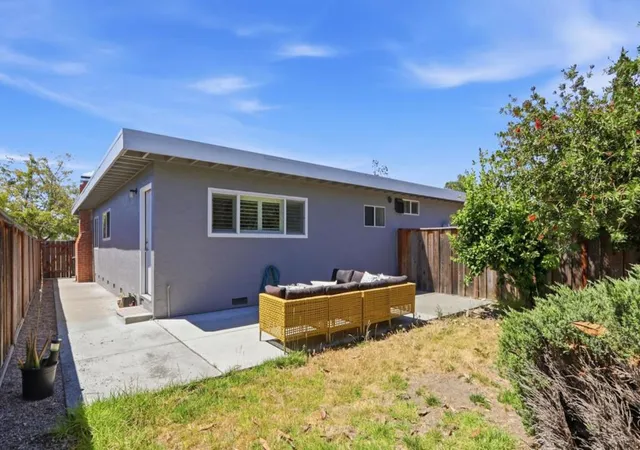 Listing Photo 2 - Condo for sale in building located at 6351 Bollinger Rd, Cupertino, CA 95014 - Unit #