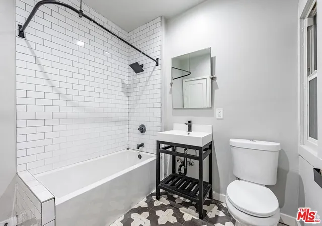 Photo 3 of Multi family home for sale at 747 S New Hampshire Ave, Los Angeles, CA 90005 | MLS# 26856499 | Listing updated on 2026-07-14