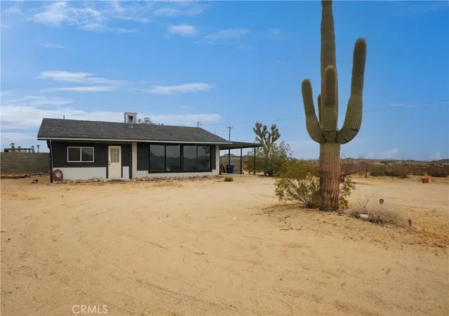 Photo 3 of Single family home for sale at 62580 Blair Ln, Joshua Tree, CA 92252 | MLS# OC26147306 | Listing updated on 2026-09-30