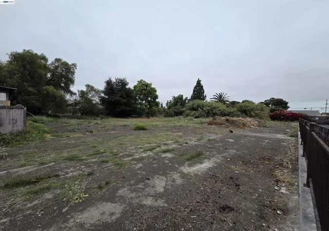 4th image of 22329 S Garden Ave, Hayward, CA 94541 | MLS# 41140673