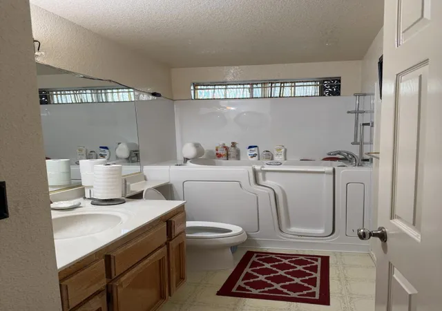 5th image of 1636 Cavern Wy, Modesto, CA 95358 | MLS# ML82053311