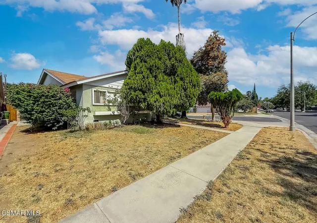Photo 3 of Single family home for sale at 7455 Donna Ave, Reseda, CA 91335 | MLS# 226003196 | Listing updated on 2026-09-04